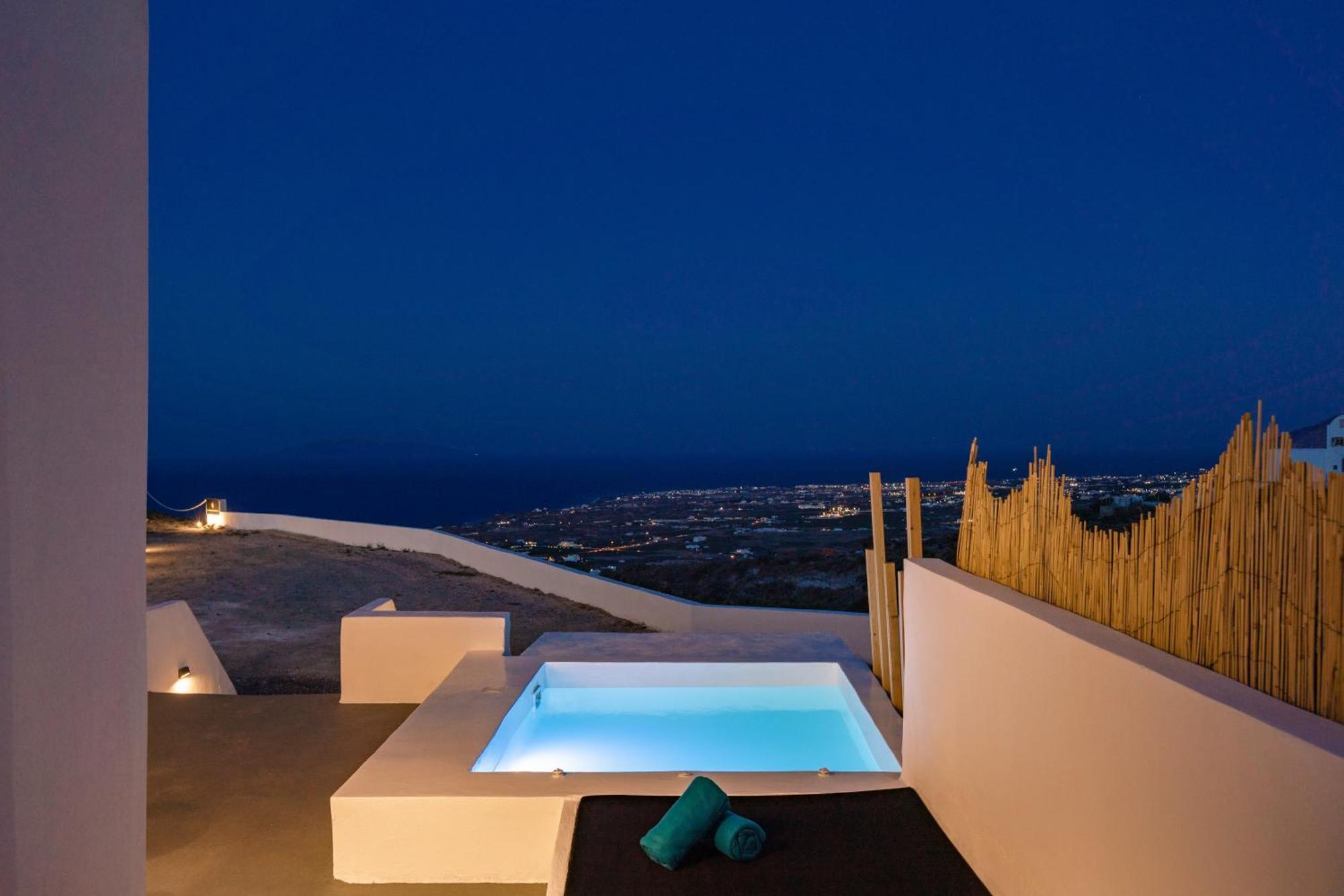 Lackos Luxury Suites Imerovigli  Exterior photo
